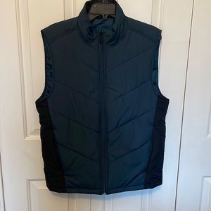 Perry Ellis Water Resistant Puffer Vest Sz M NEW B71A